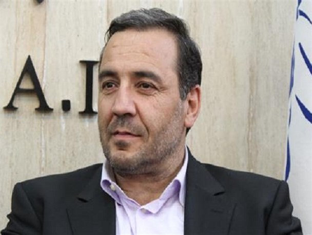 اولویت کنونی و فوری نمایندگان حل مشکلات اقتصادی کشور است/ جمله تأثیرگذار رهبر انقلاب نصب العین عمل نمایندگان است