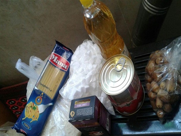 توزیع بسته های حمایتی رمضانی در مهدیشهر و درجزین