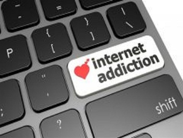 وب گردی، یک مکانیسم برای کنار آمدن با مشکلات روان شناختی