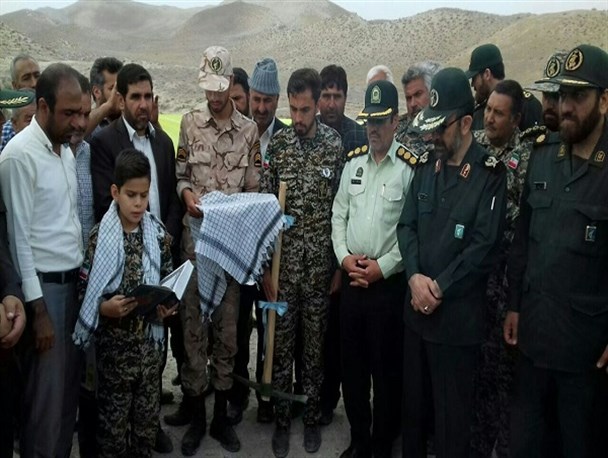 کلنگ بهسازی و آسفالت جاده «سنگانه کلات» به زمین زده شد