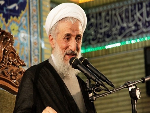 عمامه یک روحانی، کفن اوست / دشمن بداند ترور فیزیکی روحانیت مشکلی را حل نمی‌کند