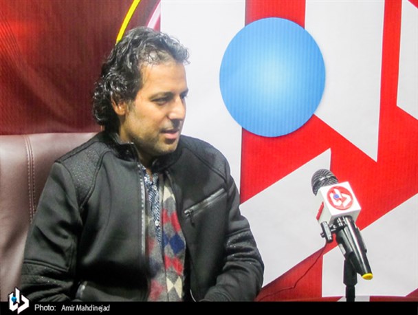 خانه سینما و انجمن گریم هیچ قدمی برای ما بر نمی‌دارد/ روابط و حضور در مهمانی ها جای تخصص را گرفته است