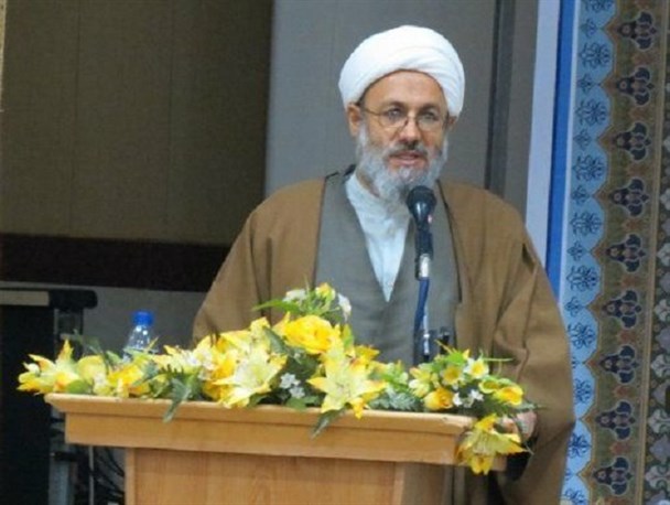 حضور در انتخابات موجب تقویت پایه‌های نظام می‌شود