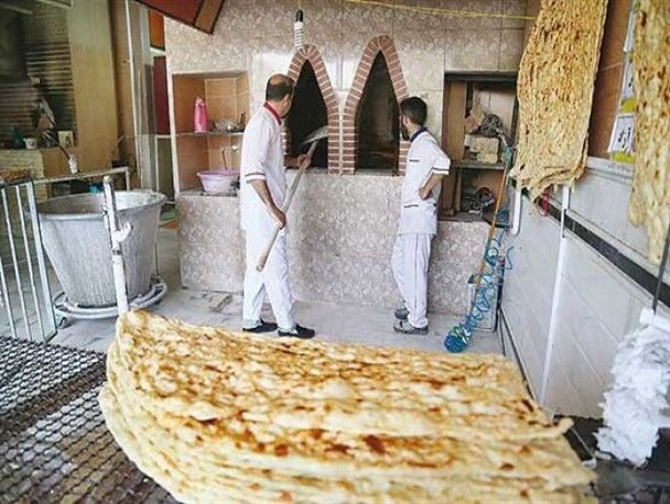 قیمت نان در ارومیه ۱۰ درصد افزایش یافت