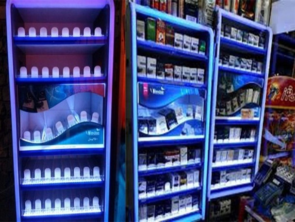 نصب استند و قفسۀ سیگار در معرض عموم، ممنوع است/ استعمال دخانیات سالانه ۴۰ هزار میلیارد تومان خسارت به نظام سلامت وارد می‌کند