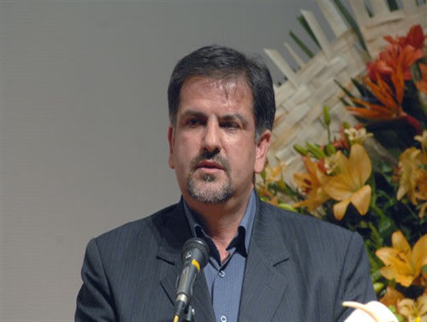 اقتصادِ بیمار کشور به دلار گره خورده و واردات محور است/ مراکز دولتی رقیب دانشگاه شده اند!