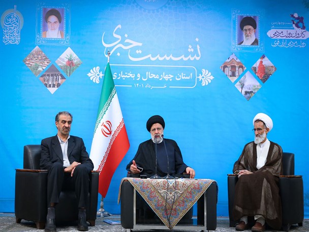 فعال کردن صنعت گردشگری در چهارمحال و بختیاری به ایجاد اشتغال کمک می کند