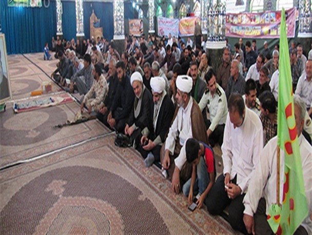فریاد مرگ بر آمریکا و مرگ بر اسرائیل در بادرود طنین انداز شد/ تصاویر