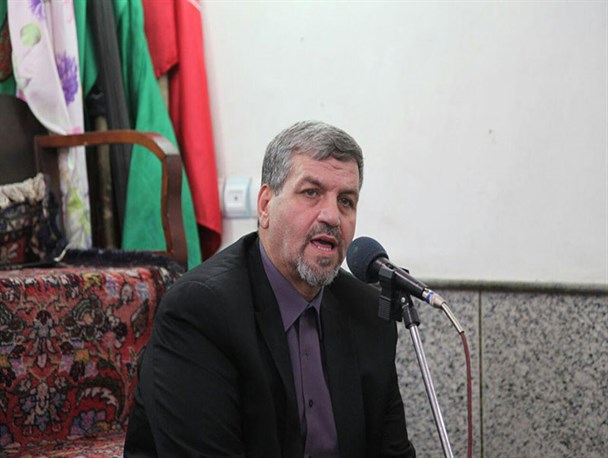 7 درصد از مدیران حقوق های نجومی دریافت کرده اند/دریافتی ۲۰۰ الی ۳۰۰ نفر بالای پنجاه میلیون و ۲۰۰۰ الی ۳۰۰۰ نفر هم بالای بیست میلیون تومان است/خدا به کسی که برای اولین بار این حقوق ها را افشا کرد خیر دهد