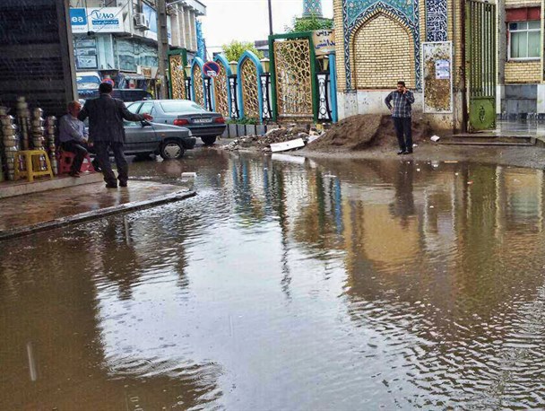 آب‌گرفتگی خیابان‌های آستانه‌اشرفیه +عکس