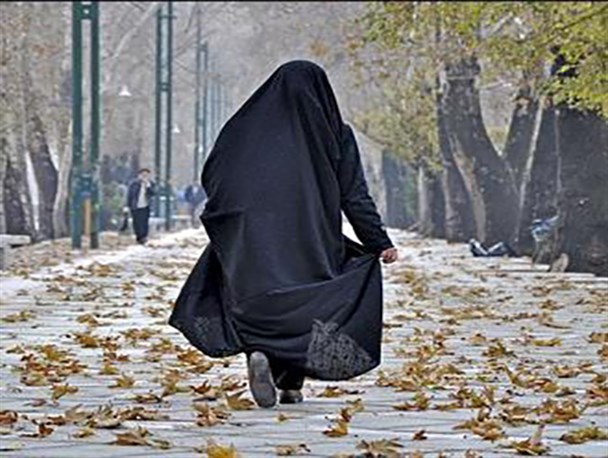 درجنگ نرم تفنک نمی خواهیم حجاب میخواهیم