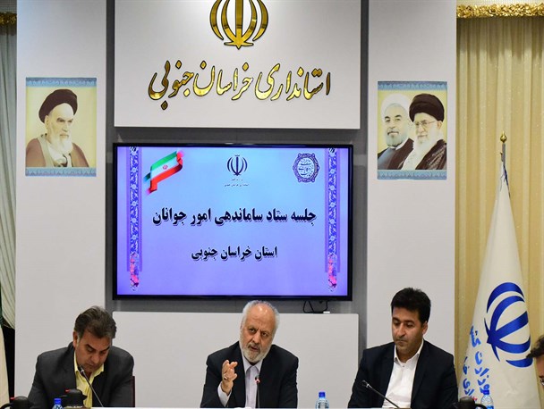 ارائه آمار به جای ارائه عملکرد در جلسات/ دستگاه‌ها نمی‌دانند برای جوانان چه کاری باید انجام دهند