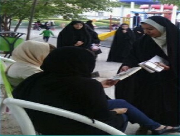 ارتباط‌گیری دوستانه اولین گام برای ترویج عفاف و حجاب است