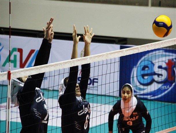 اردوی برون‌مرزی تیم ملی والیبال بانوان در بلغارستان/ کمپدلی ۱۶ بازیکن را فراخواند