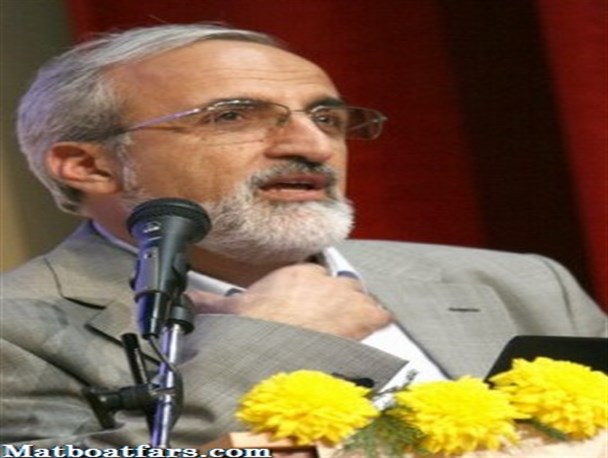 دانشگاه علوم پزشکی شیراز می تواند نیروهای انسانی قوی تربیت کند