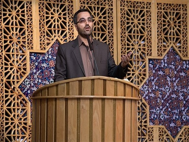 متن «برجام» باید بند به بند بررسی شود/برای مبارزه با مفاسد اقتصادی یک مطالبه هوشمندانه و سیستمی لازم است/جهت گیری بسیج دانشجویی در انتخابات چیست؟