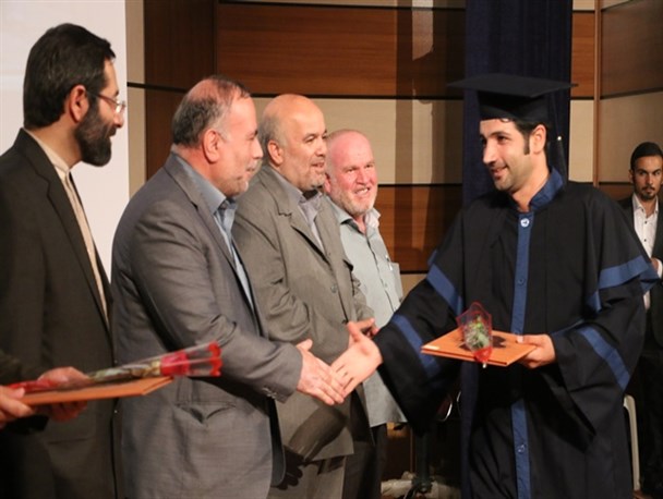 جشن فارغ التحصیلی دانش آموختگان مرکز علمی کاربردی خانه کارگر قزوین