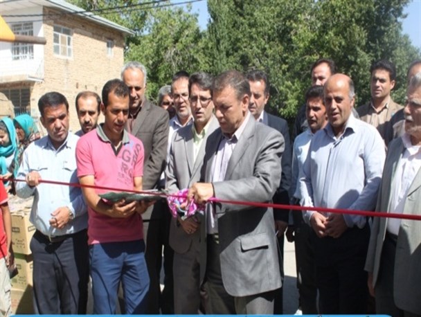 افتتاح نمایشگاه عرضه مستقیم کالا در سپیدان + عکس