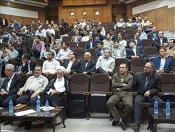 همراهی مجریان انتخابات با یک تشکل سیاسی و چهره های انتخاباتی/ شبستری: با فرمانداری که همراهی انتخاباتی کند برخورد می کنیم