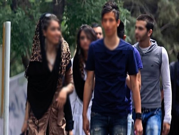 خیابان‌ها هم نوجوانان را تحریک جنسی می‌کنند/ شکست‌های عاطفی و بدگمانی‌هایی که از بین نمی‌رود