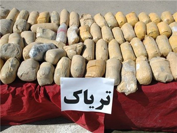 جاسازی ۶۵کیلو گرم تریاک در باک یک خودرو