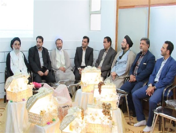 ستاد ازدواج جوانان خمینی شهر افتتاح شد