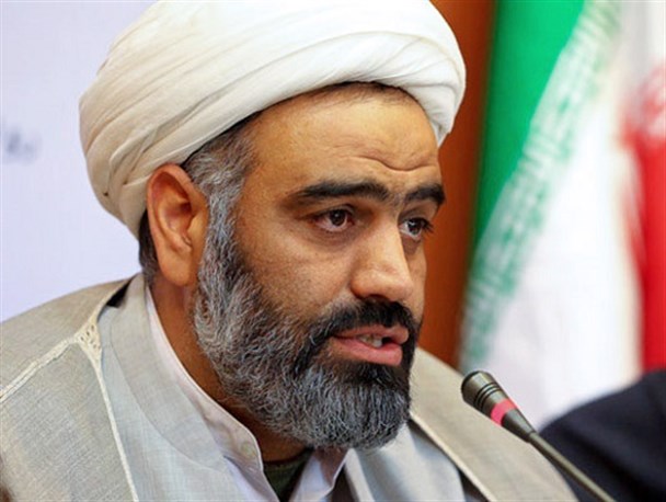 شاخصه انتخاب مدیران، قابلیت های اندیشه ای، دانشی و مهارتی آن ها باشد