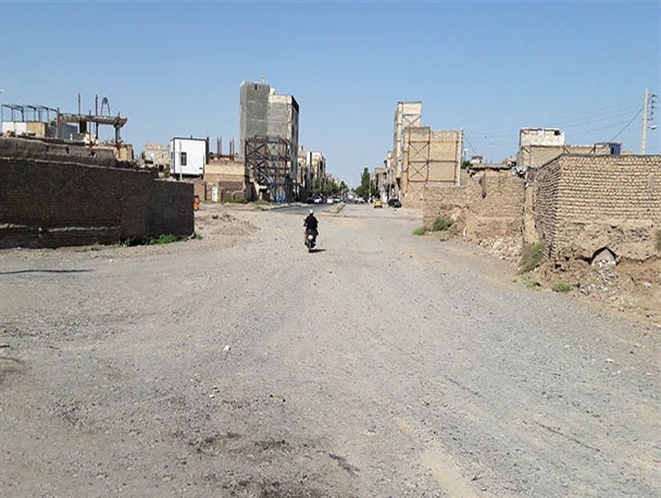 انتظار باز شدن گره کور ترافیک شهر سرخس ۱۸ ساله شد