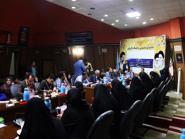 نشست خبری دادستان کرمان با حضور خبرنگاران برگزار شد