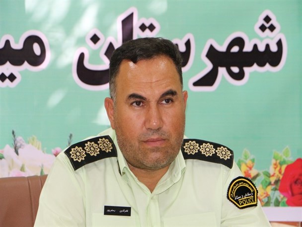 دستبند پلیس بر دستان سارقان موتورسیکلت در میاندوآب