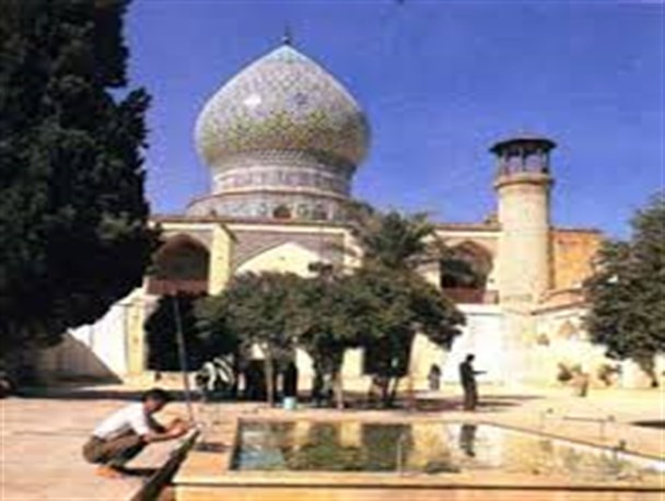 استان فارس رکورد دار تعداد امام زاده در ایران