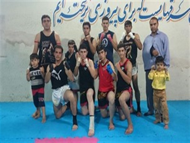 تیم رزمی موی تای شیروان نایب قهرمان منطقه 3 کشور شد