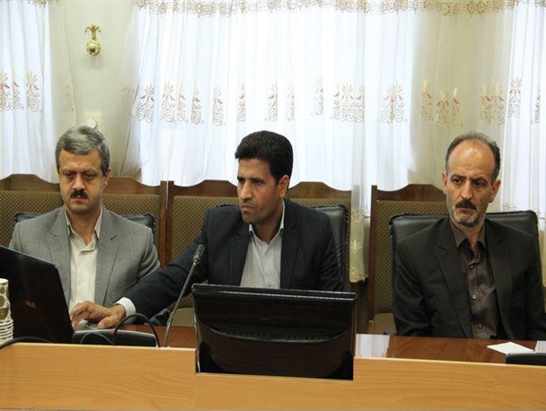 ارائه گزارش طرح شهر بدون مانع اردکان در شورای ساماندهی سالمندان استان
