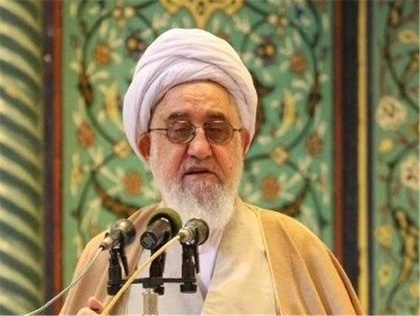 حج بدون برائت از مشرکین بی روح و بی معناست/ دستان آل سعود در دست آمریکا و دشمنان اسلام است