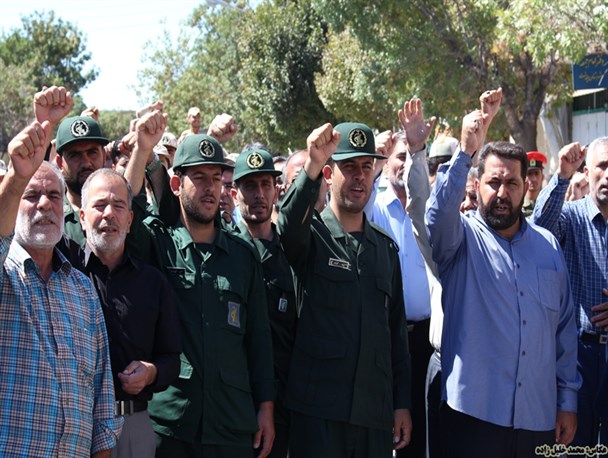 راهپیمایی نمازگزاران پلدشتی در محکومیت جنایات آل‌سعود برگزار شد+ تصاویر