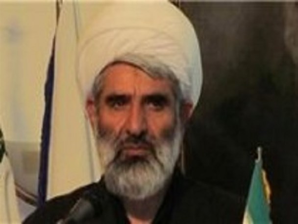 جهان اسلام خیانت های هتاکانِ بی ایمانِ سعودی را درک کند