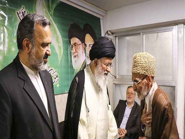 دیدار جمعی از مسئولین با آیت الله علم الهدی در روز عید سعید غدیر خم