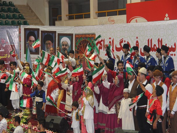 جشنواره بین المللی فرهنگ اقوام در گنبدکاووس+تصاویر