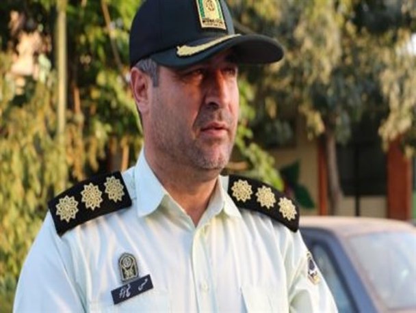 دستبند پلیس میاندوآب بر دستان سارقان کیف قاپ/ ۴ نفر کیف زن حرفه ای دستگیر شدند