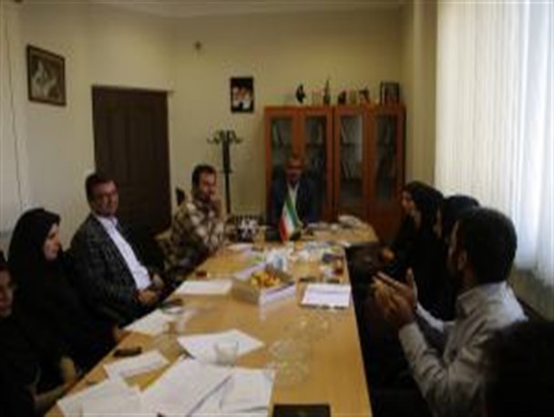 هم اندیشی بامدیران مسئول هفته نامه ها ونمایندگان نشریات