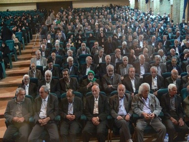 تکریم بازنشستگان پررنگ در شعار و کم‌رنگ در عمل!