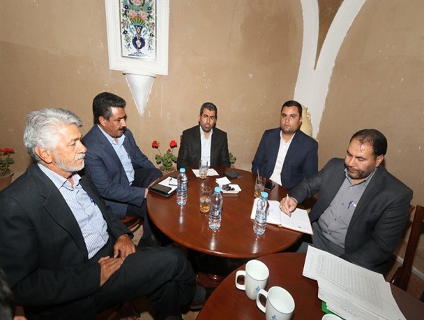 برای اولین بار وزیر اقتصاد کشور رکود را به شبه بحران تشبیه می کند