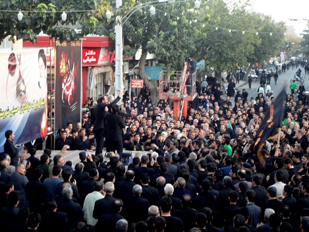 اجتماع بزرگ عزاداران حسینی در شهرستان میانه برگزار شد+گزارش تصویری