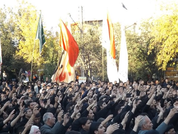 تصویری/ تجمع عزاداران حسینی در شهرستان سراب