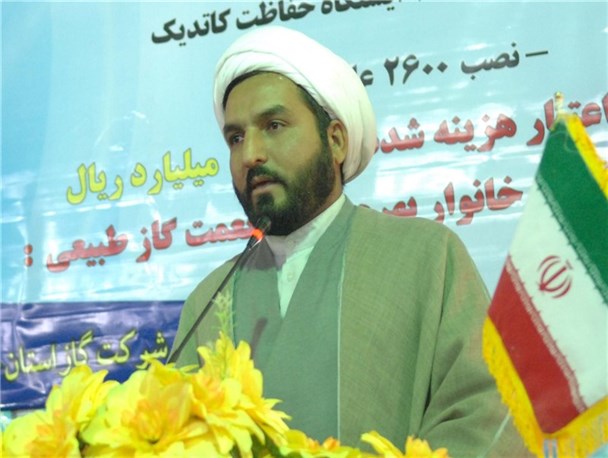 درخواست اباعبدالله از ما این است که رنگ عوض نکنیم/ یک جوان پیرو دین اسلام نباید از غرب رنگ بگیرد