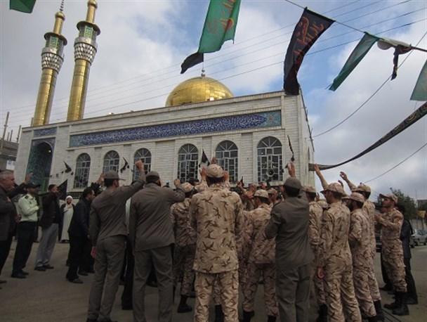 عزاداری خیابانی نیروهای مسلح نمین در سوگ سالار شهیدان+تصاویر