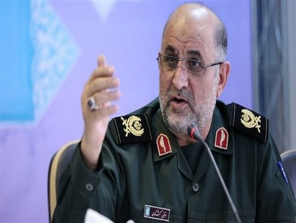 دشمن تلاش دارد اقتدار نظام را زیر سوال ببرد/ ضرورت جهاد تبیین در شرایط امروز