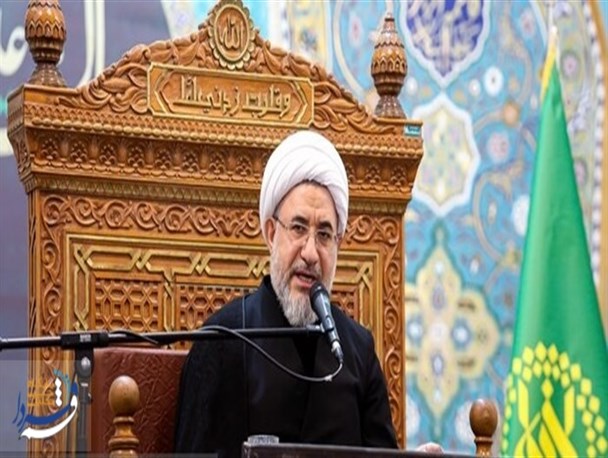 ایمان، صبر و بصیرت رمز پیروزی امت اسلامی است/ملت ایران خودی را از ناخودی تشخیص می دهند