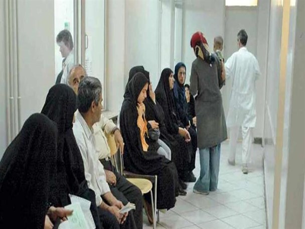 درمانگران سنتی پاکستانی در راه ایران/ نبود مشوق و مزایای مالی مانع خدمت پزشکان در مناطق مرزی است