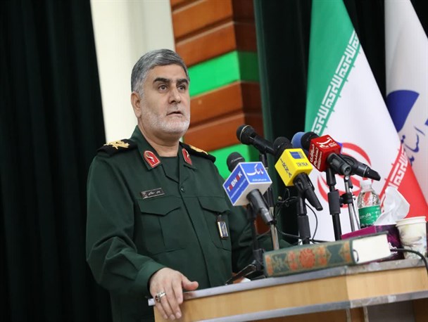 میزبانی مردم ایلام از زائران اربعین به حماسه‌ای پرشور و معنوی تبدیل شد/ دشمن برای اغتشاشات زمینه‌سازی کرده بود